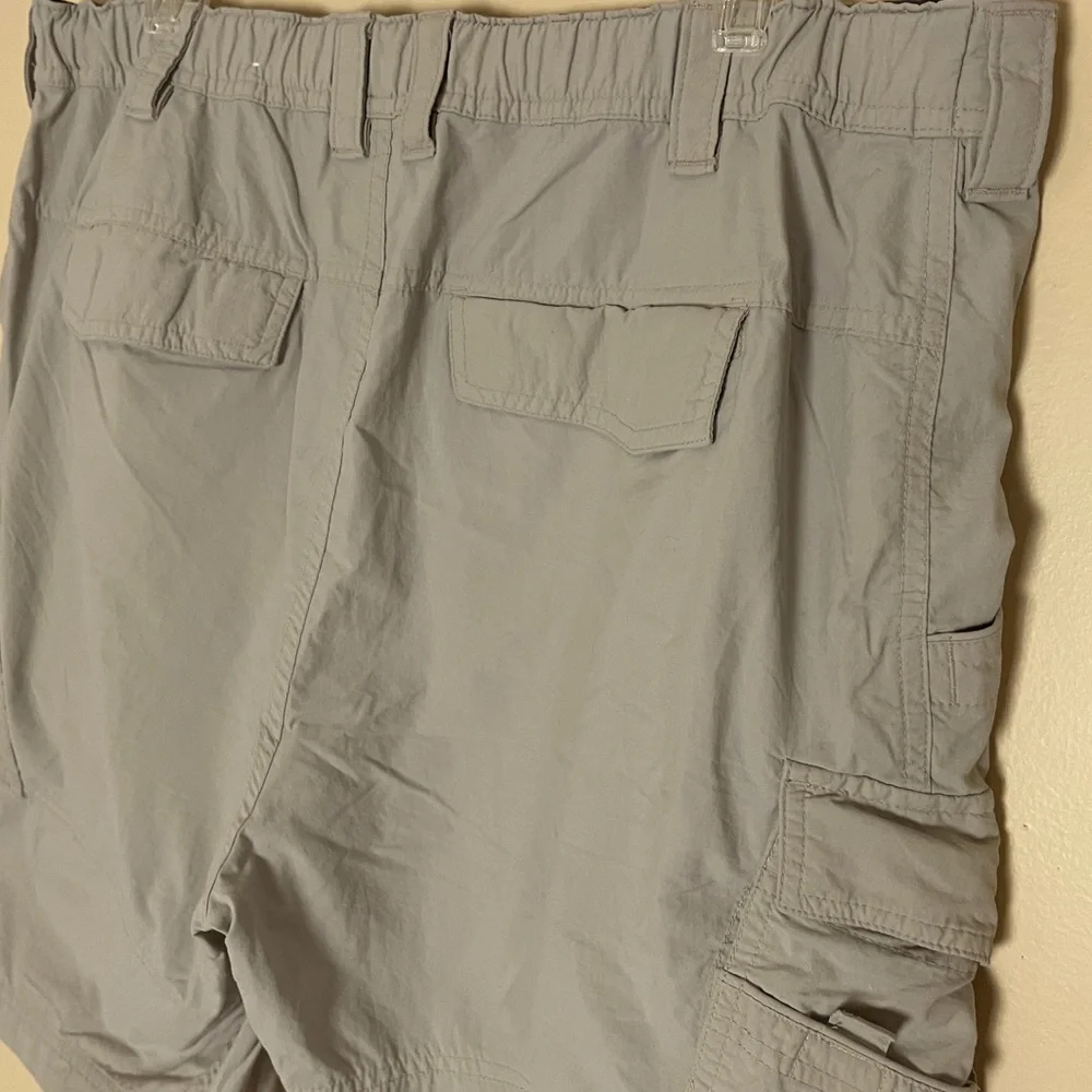 REI Cargo Shorts Men's XL Nylon Hiking Outdoors Camping Lightweight Gorpcore